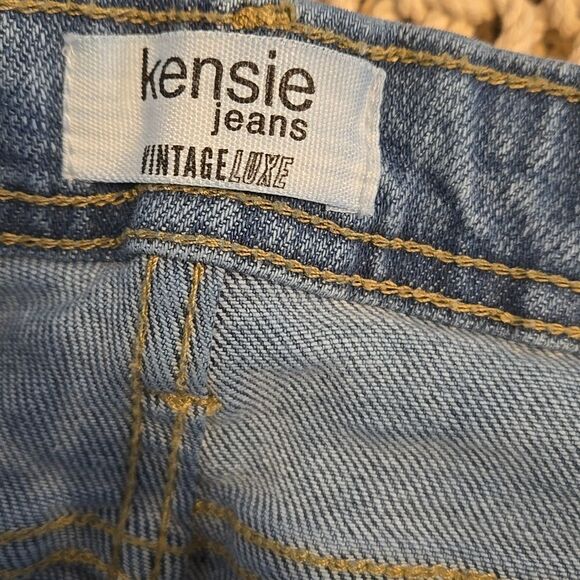 Kensie Savannah High Rise Flare Stretch Jeans - Picture 6 of 8